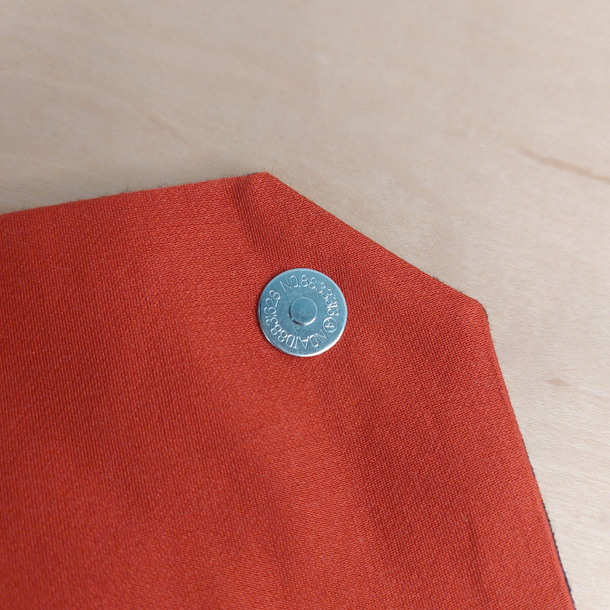 ポーチ/POUCH (S）　NAVY RED