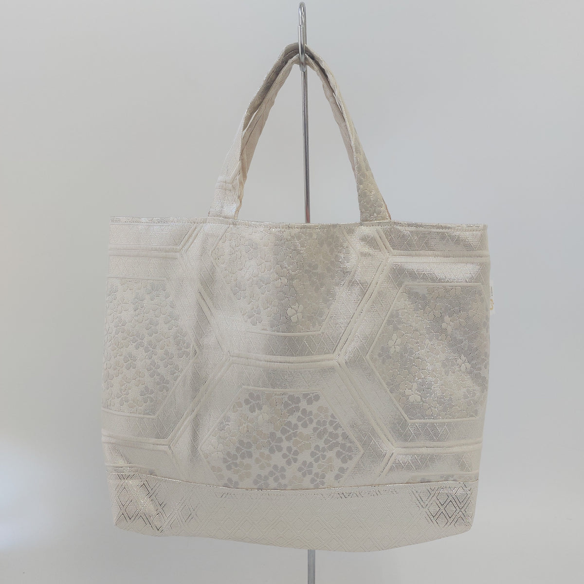 バッグ　silver