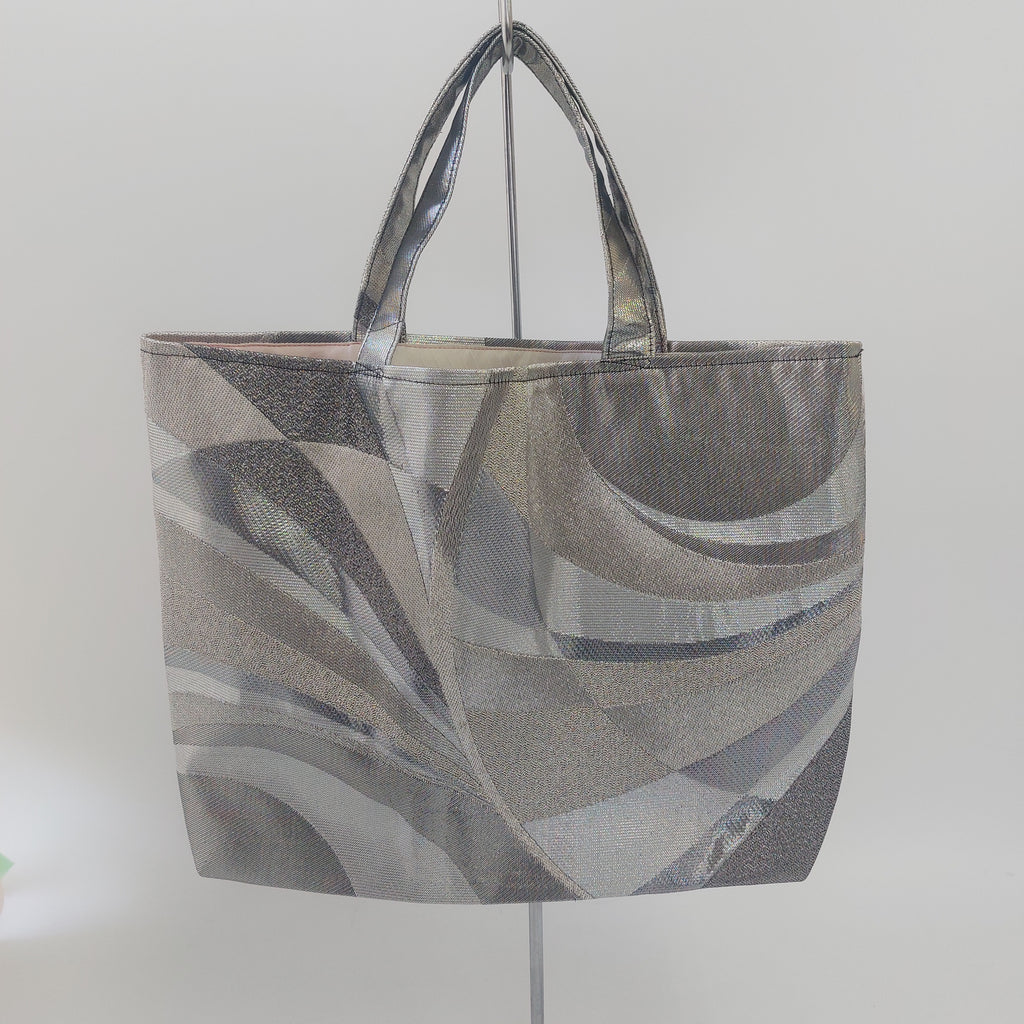 バッグ silver