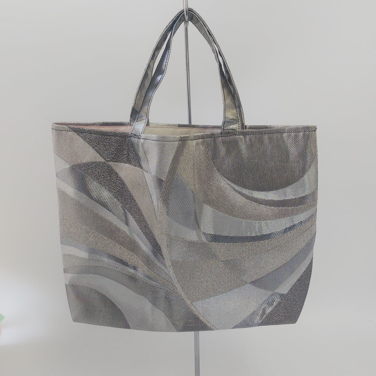バッグ silver