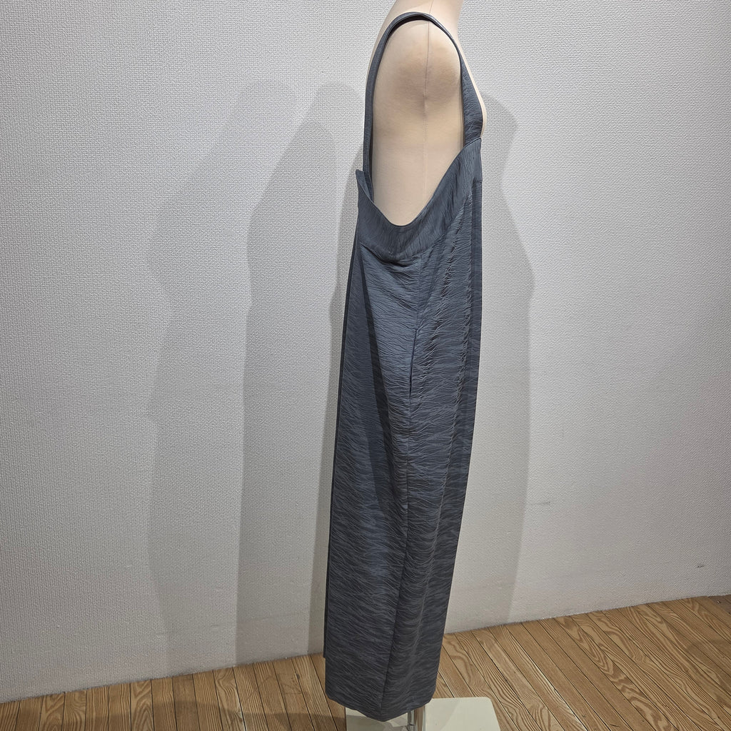 サロペット