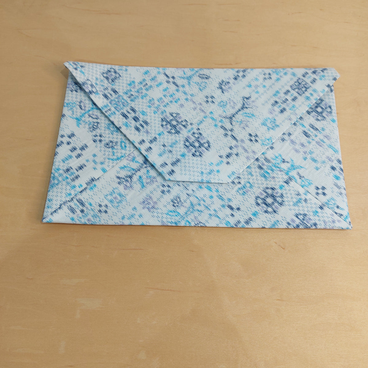 2512 ポーチ/POUCH(M)　WHITE BLUE